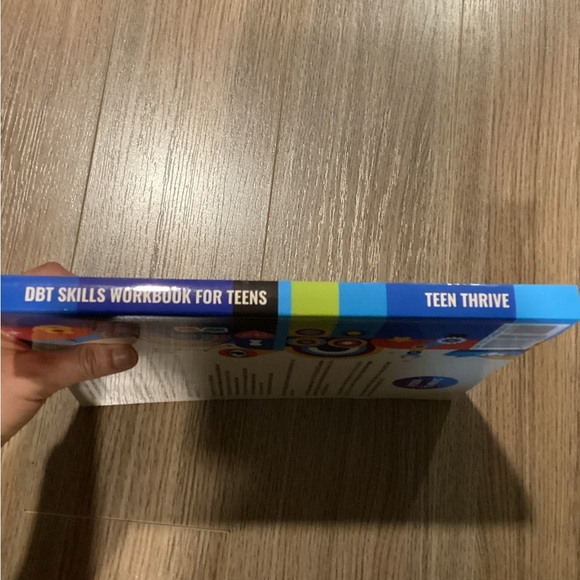 Dialectical‎ Behavior Therapy (DBT) Skills Workbook for Teens – NWOT - Picture 3 of 3